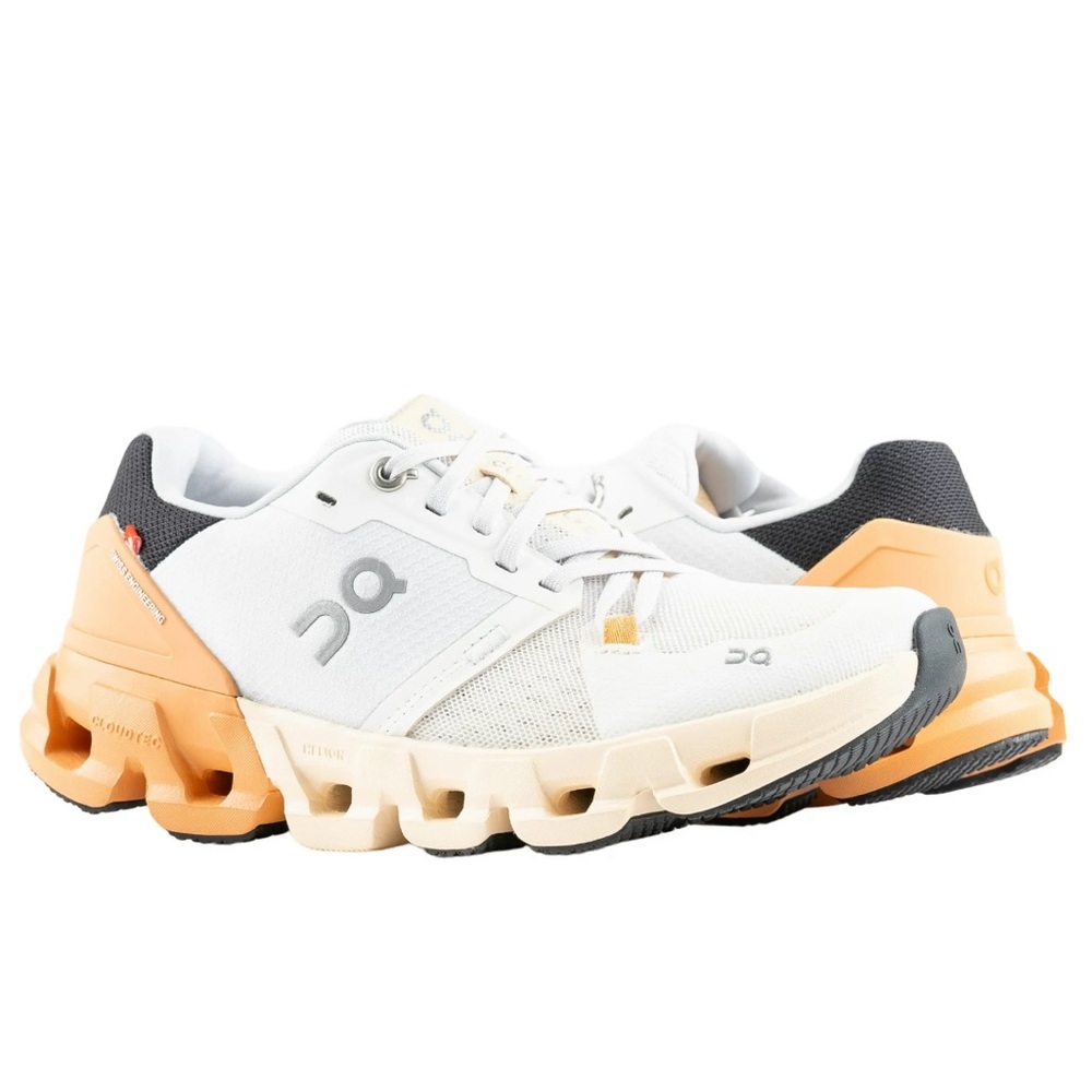 On Cloud Cloudflyer running shoe size 9 women’s white and copper